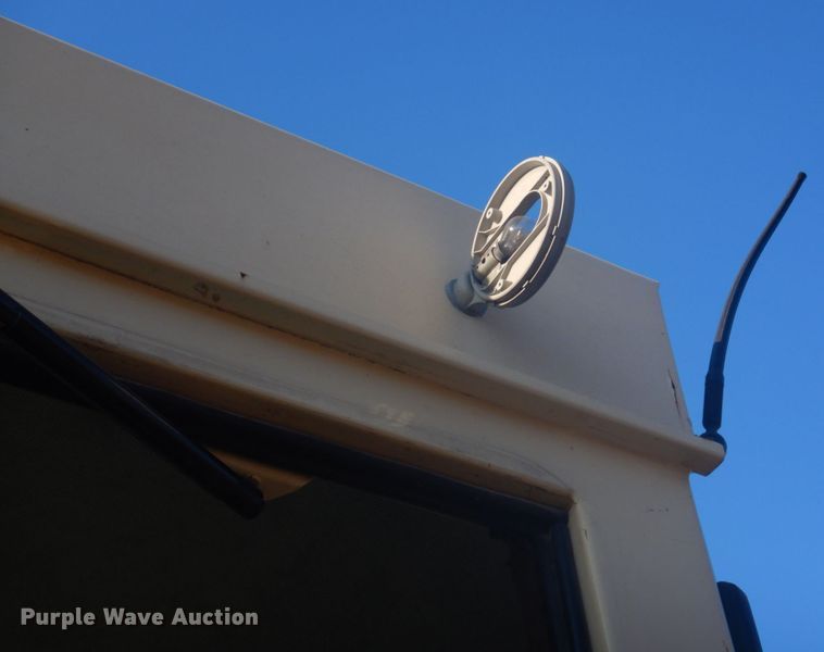 image for item DE7508 Willmar 6200 Xplorer  sprayer