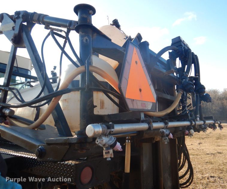 image for item DE7508 Willmar 6200 Xplorer  sprayer