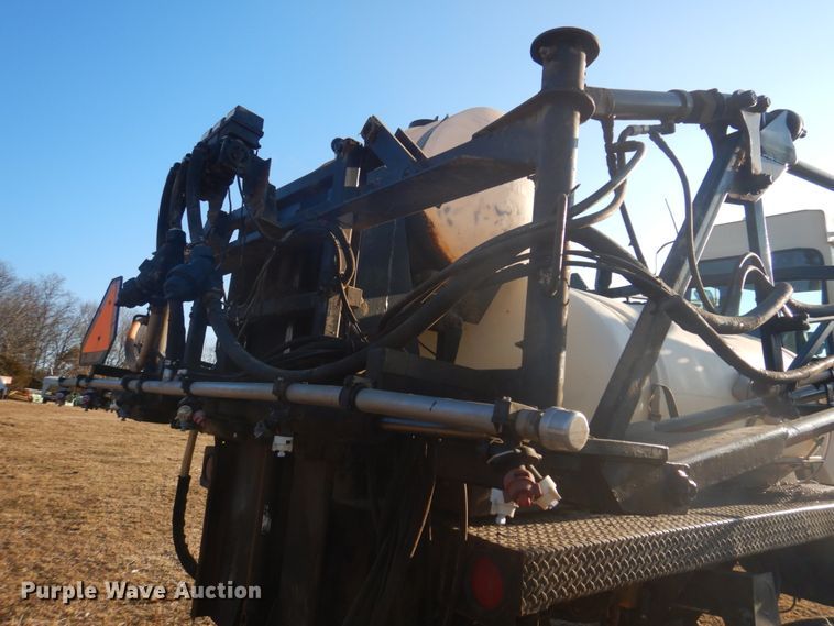 image for item DE7508 Willmar 6200 Xplorer  sprayer