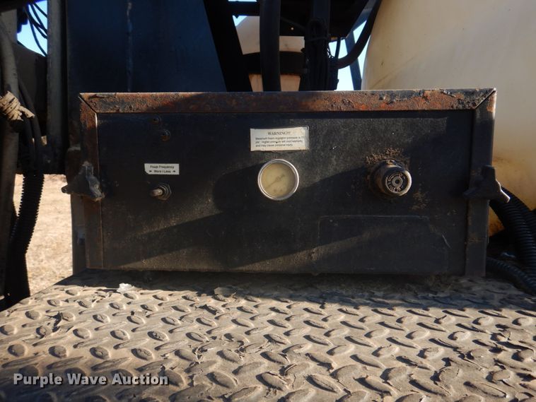 image for item DE7508 Willmar 6200 Xplorer  sprayer