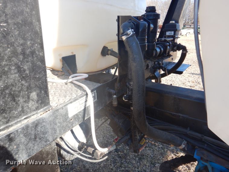 image for item DE7508 Willmar 6200 Xplorer  sprayer