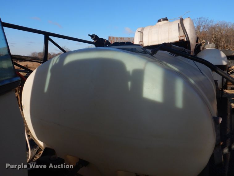 image for item DE7508 Willmar 6200 Xplorer  sprayer