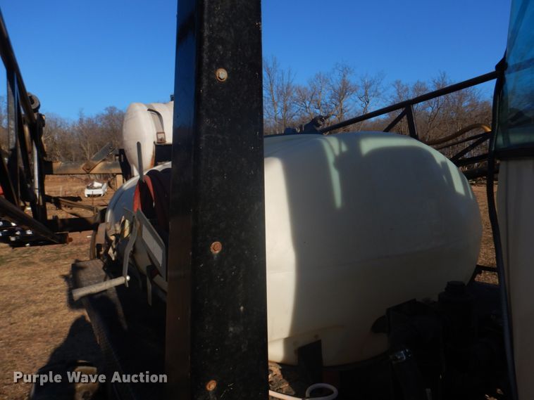 image for item DE7508 Willmar 6200 Xplorer  sprayer