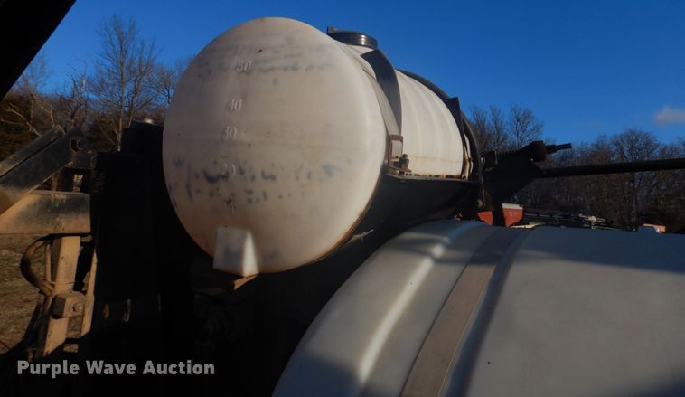 image for item DE7508 Willmar 6200 Xplorer  sprayer