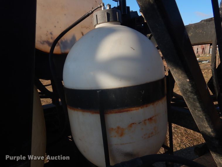 image for item DE7508 Willmar 6200 Xplorer  sprayer