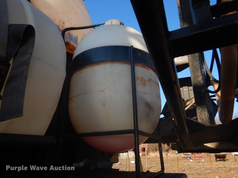 image for item DE7508 Willmar 6200 Xplorer  sprayer