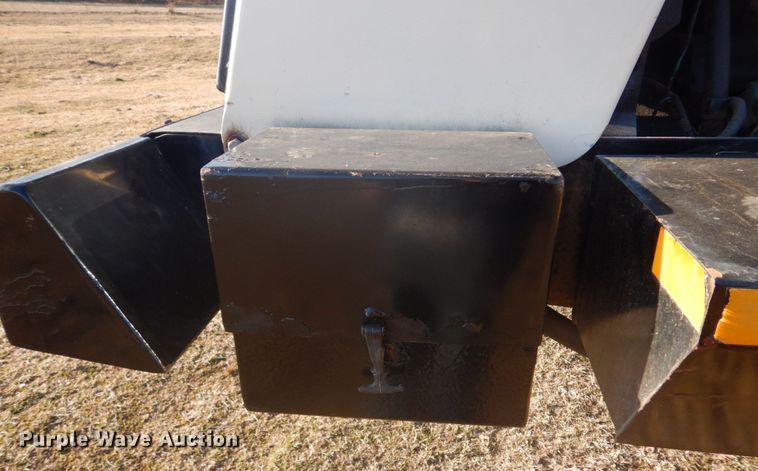 image for item DE7508 Willmar 6200 Xplorer  sprayer