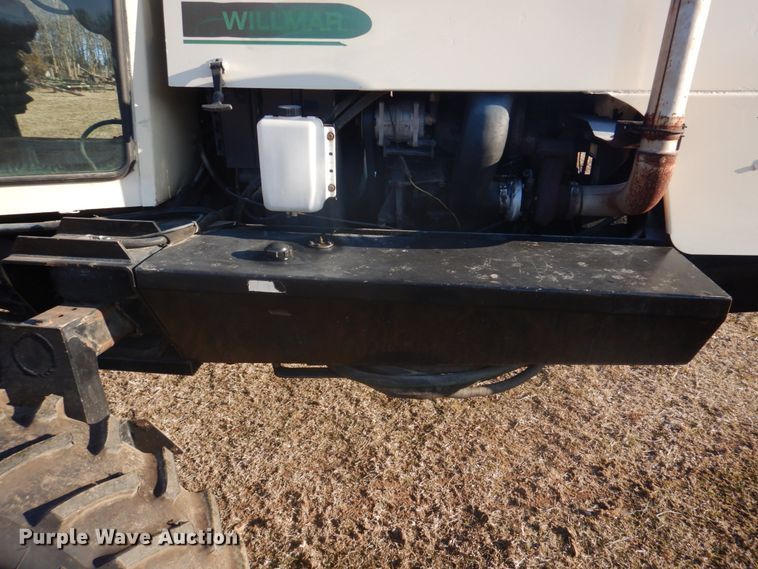 image for item DE7508 Willmar 6200 Xplorer  sprayer