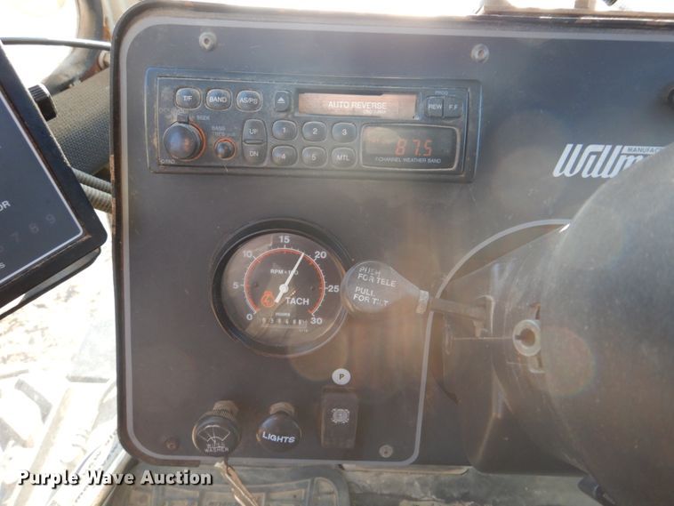 image for item DE7508 Willmar 6200 Xplorer  sprayer