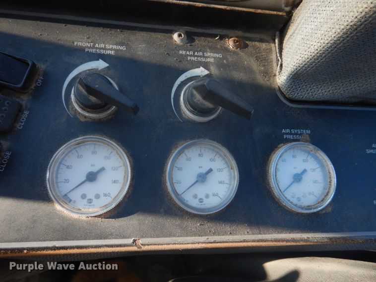 image for item DE7508 Willmar 6200 Xplorer  sprayer