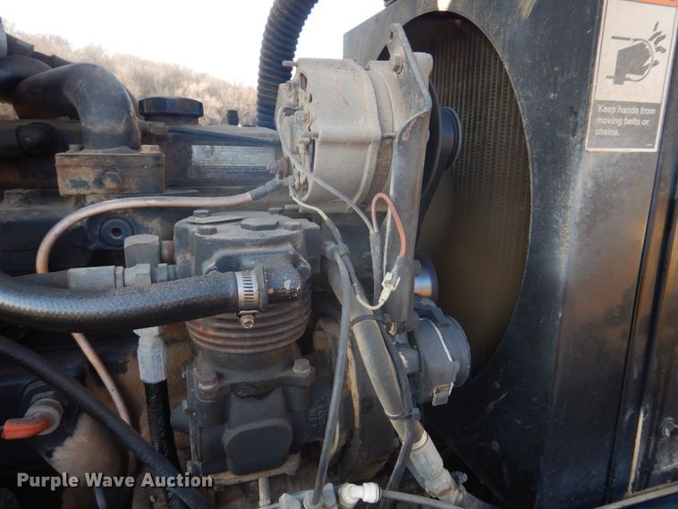 image for item DE7508 Willmar 6200 Xplorer  sprayer