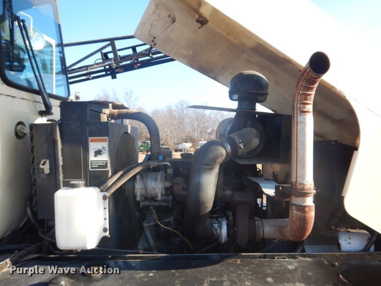 image for item DE7508 Willmar 6200 Xplorer  sprayer