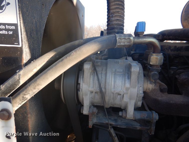 image for item DE7508 Willmar 6200 Xplorer  sprayer