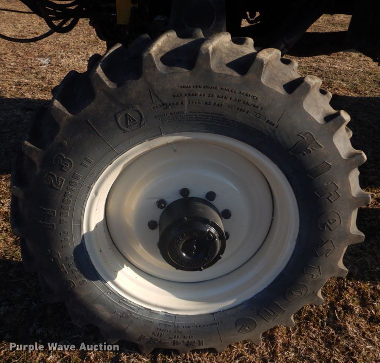 image for item DE7508 Willmar 6200 Xplorer  sprayer