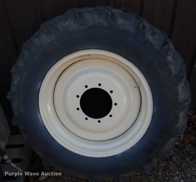 image for item DE7508 Willmar 6200 Xplorer  sprayer