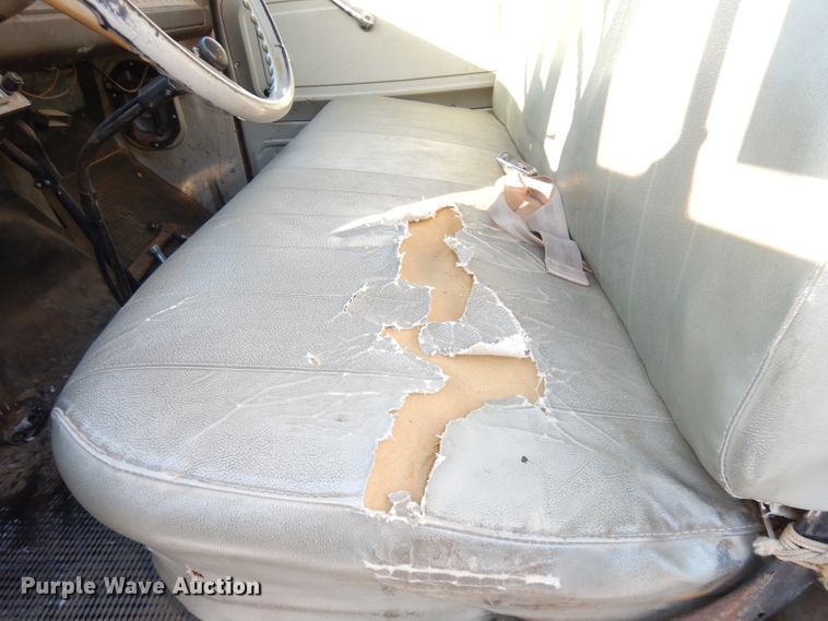 image for item DH8856 1966 Chevrolet C60  grain truck