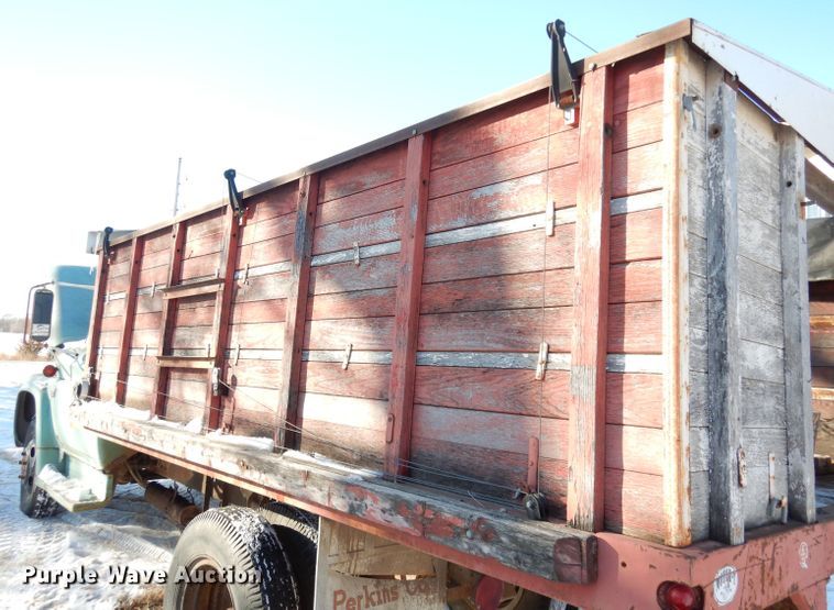 image for item DH8856 1966 Chevrolet C60  grain truck