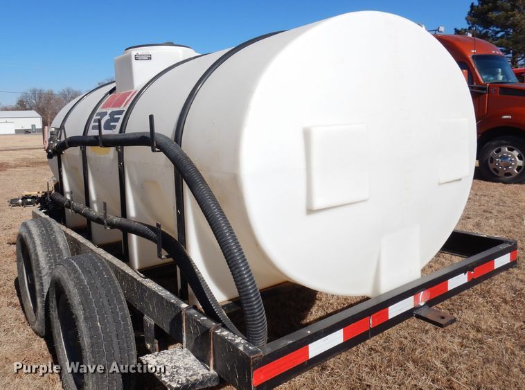 image for item DH8858 Wylie  nurse tank trailer