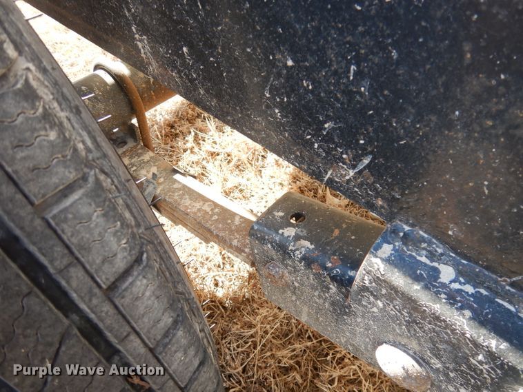 image for item DH8858 Wylie  nurse tank trailer