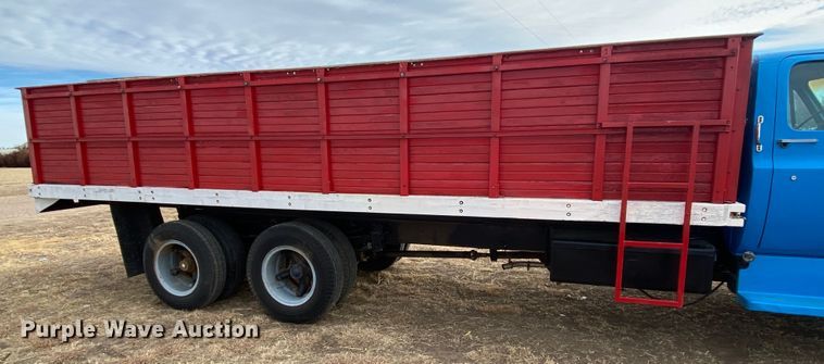image for item DL1481 1973 Chevrolet C65  grain truck