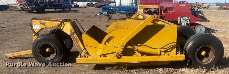 image for item DL1483 600D76 scraper