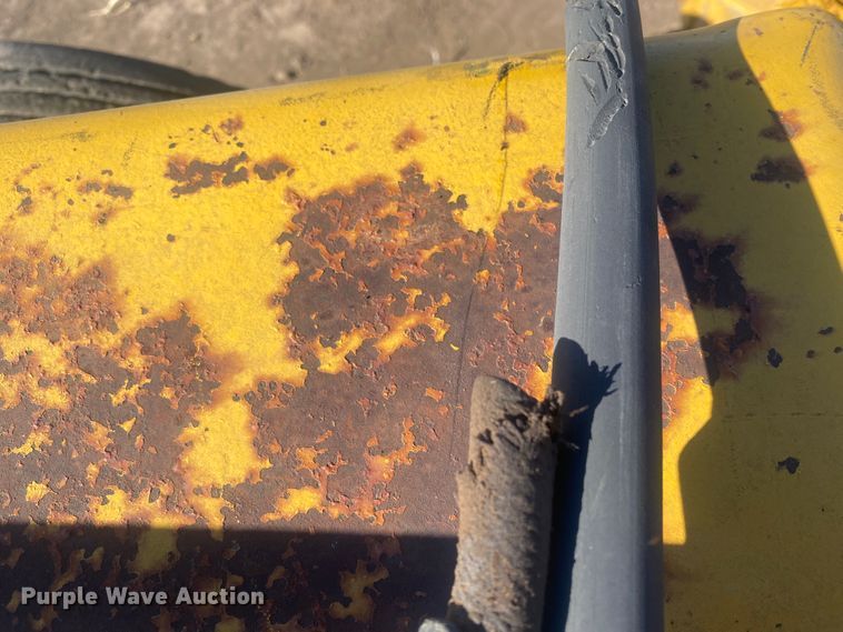 image for item DL1483 600D76 scraper