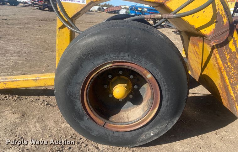 image for item DL1483 600D76 scraper