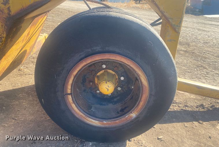 image for item DL1483 600D76 scraper