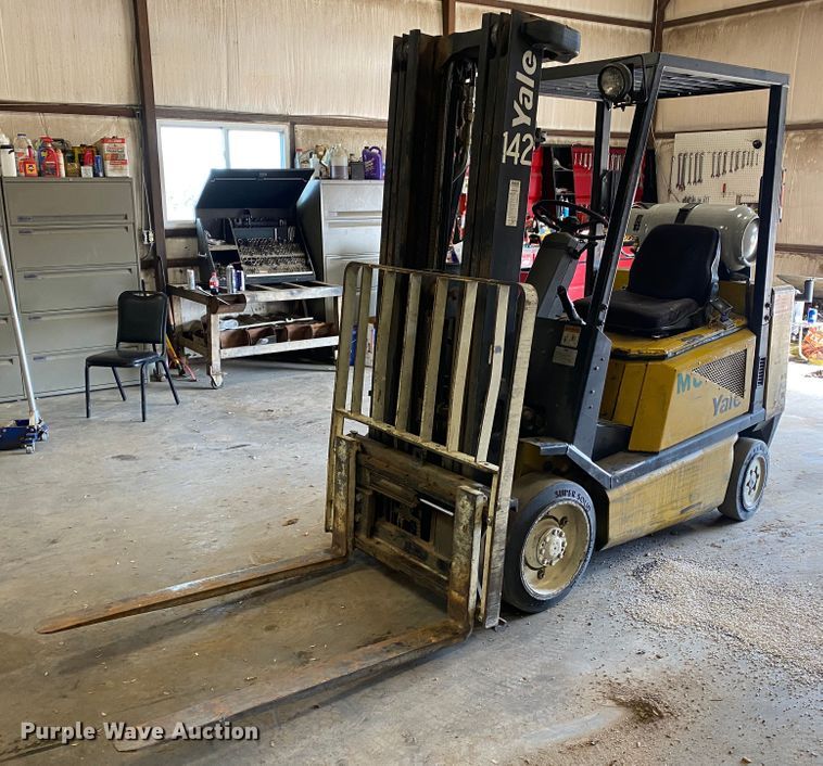 image for item DL1490 Yale  GLC050TFNUAE084 forklift