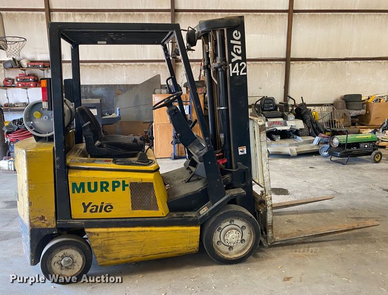image for item DL1490 Yale  GLC050TFNUAE084 forklift