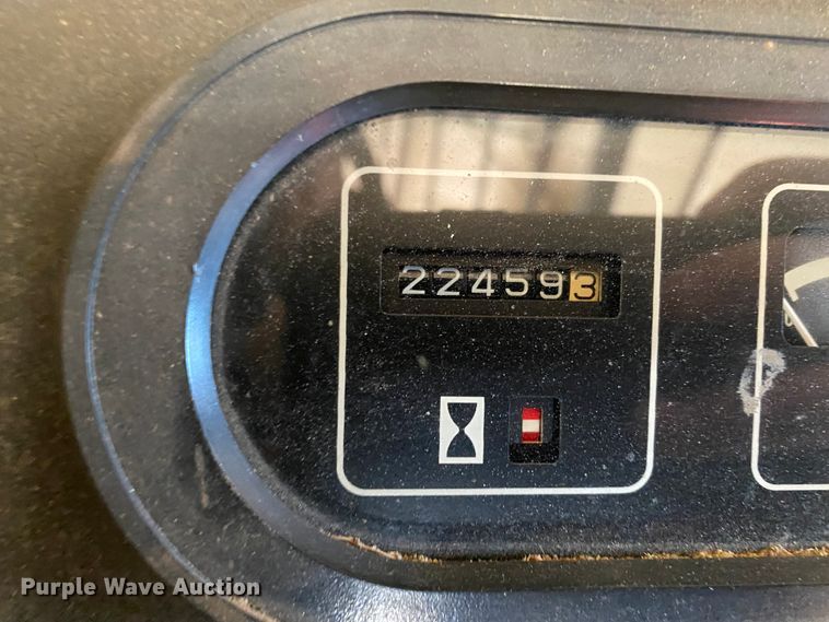 image for item DL1490 Yale  GLC050TFNUAE084 forklift