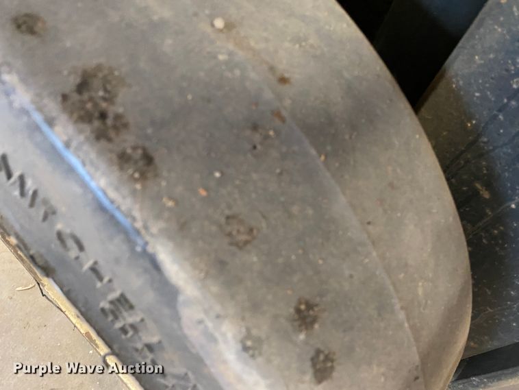 image for item DL1490 Yale  GLC050TFNUAE084 forklift