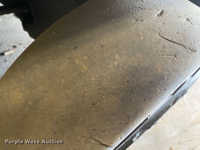 image for item DL1490 Yale  GLC050TFNUAE084 forklift