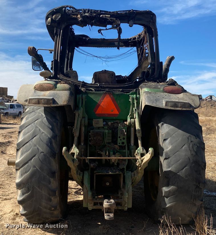 image for item DL1496 2014 John Deere 8235R  MFWD tractor