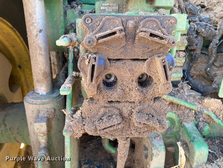 image for item DL1496 2014 John Deere 8235R  MFWD tractor