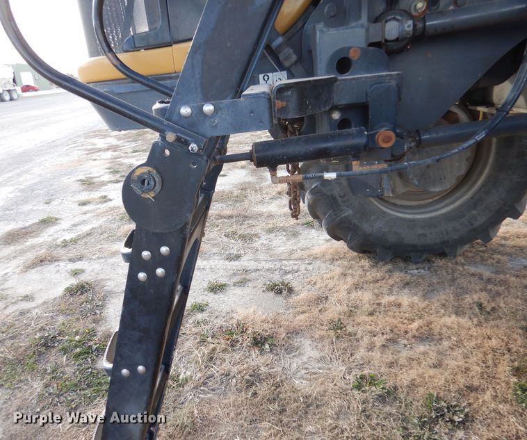 image for item DL3504 2012 AGCO RoGator RG1100  sprayer