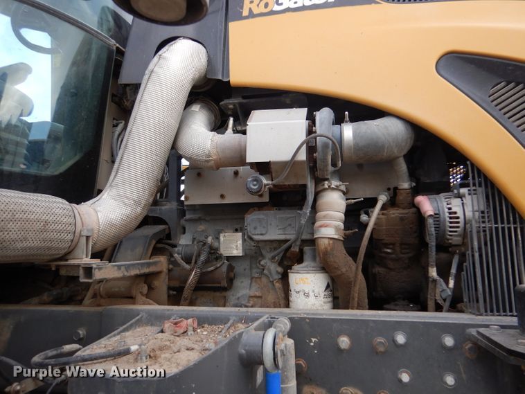 image for item DL3504 2012 AGCO RoGator RG1100  sprayer