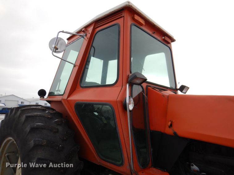 image for item DL5916 Allis Chalmers 7000  tractor