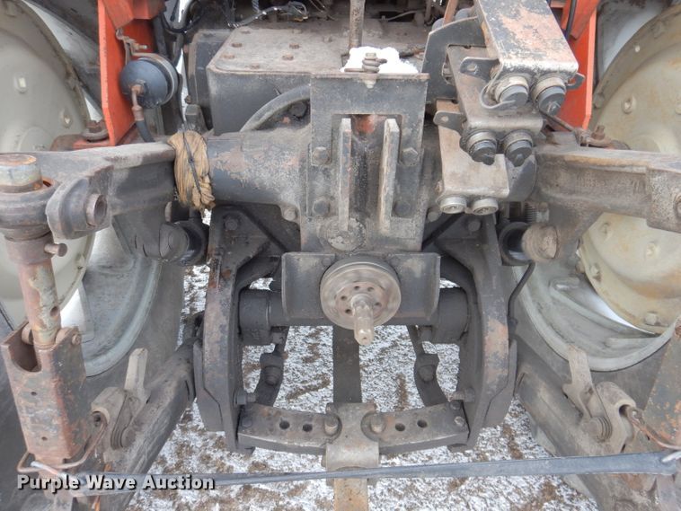 image for item DL5916 Allis Chalmers 7000  tractor