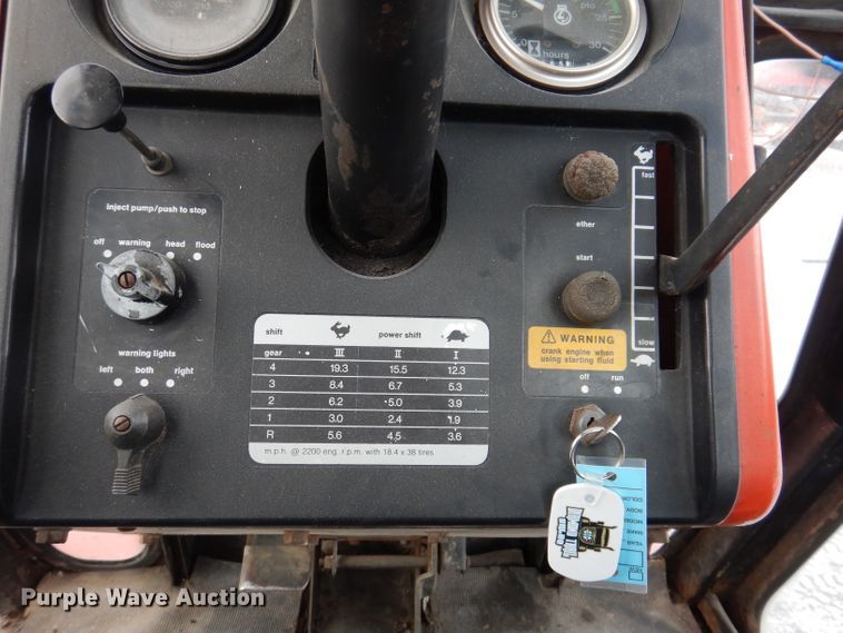 image for item DL5916 Allis Chalmers 7000  tractor