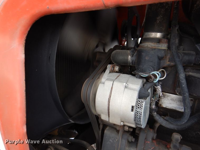 image for item DL5916 Allis Chalmers 7000  tractor