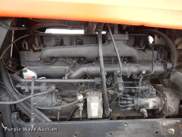 image for item DL5916 Allis Chalmers 7000  tractor