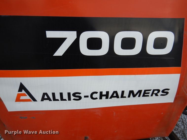 image for item DL5916 Allis Chalmers 7000  tractor