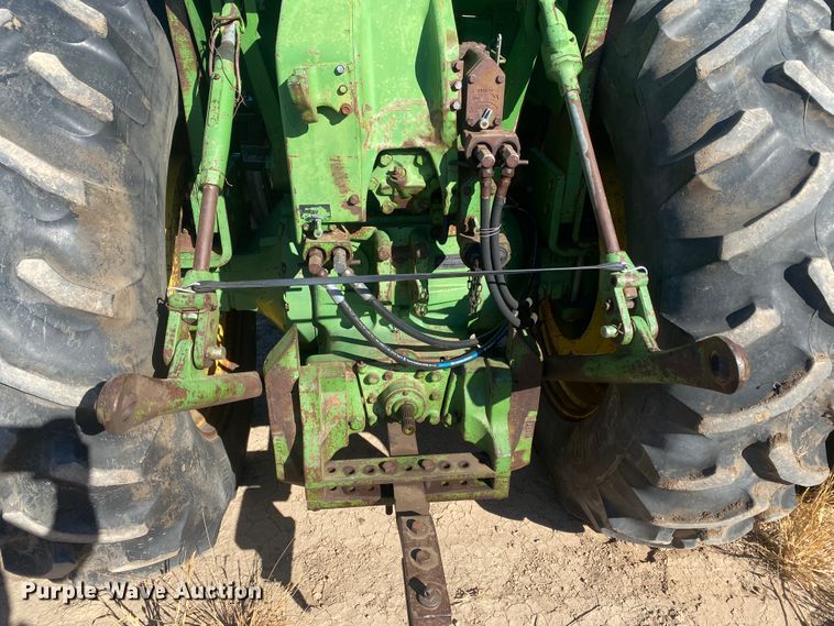 image for item DM8250 1971 John Deere 4620  tractor