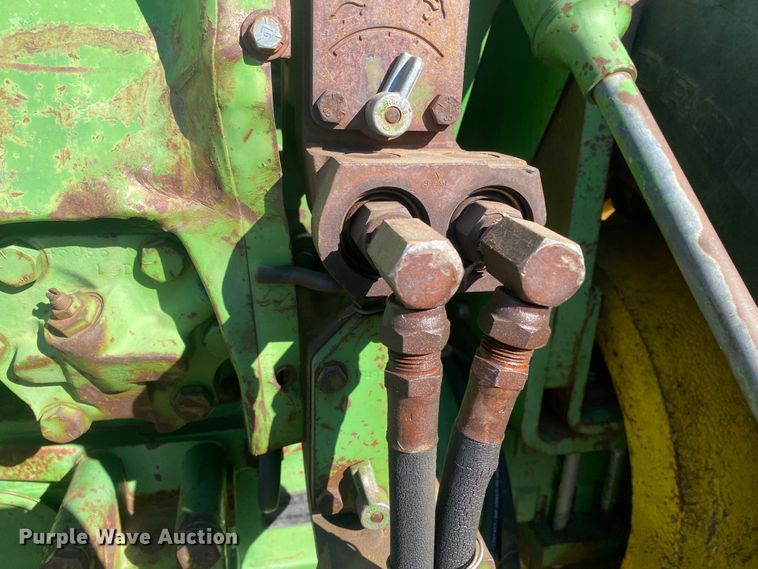 image for item DM8250 1971 John Deere 4620  tractor