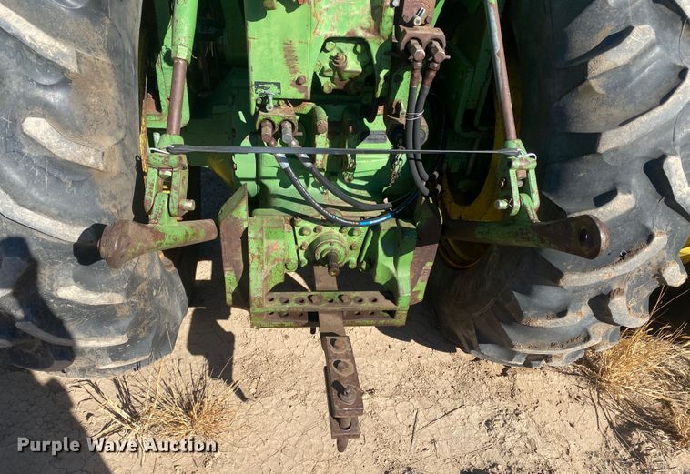 image for item DM8250 1971 John Deere 4620  tractor