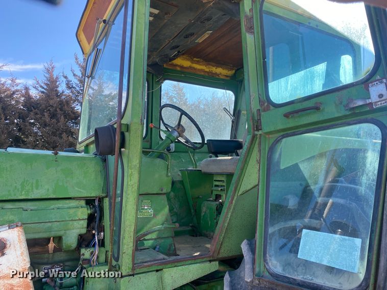 image for item DM8250 1971 John Deere 4620  tractor