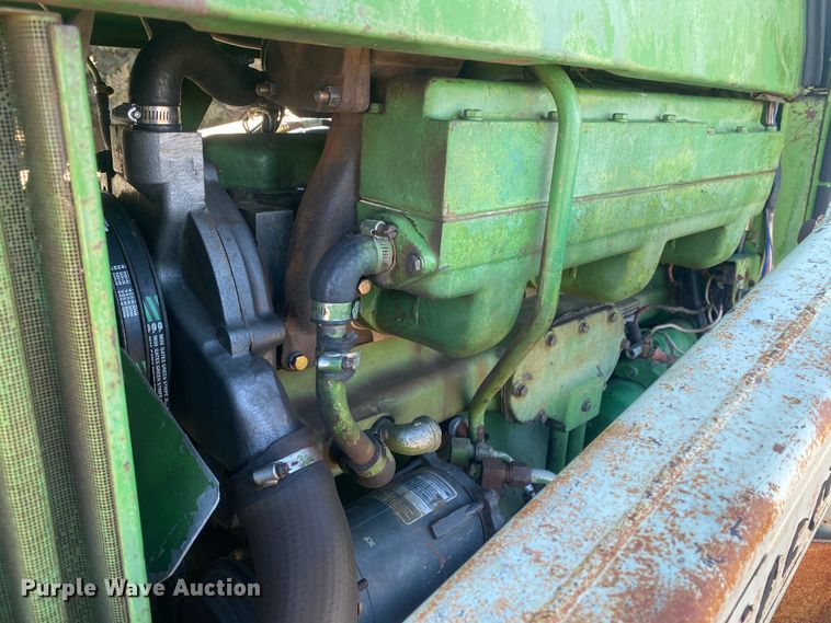 image for item DM8250 1971 John Deere 4620  tractor
