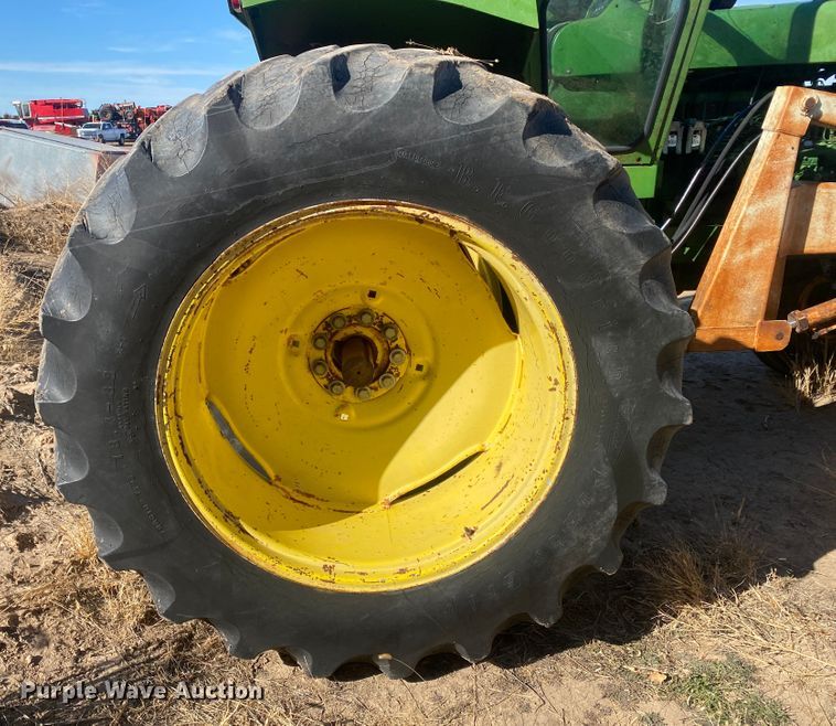 image for item DM8250 1971 John Deere 4620  tractor