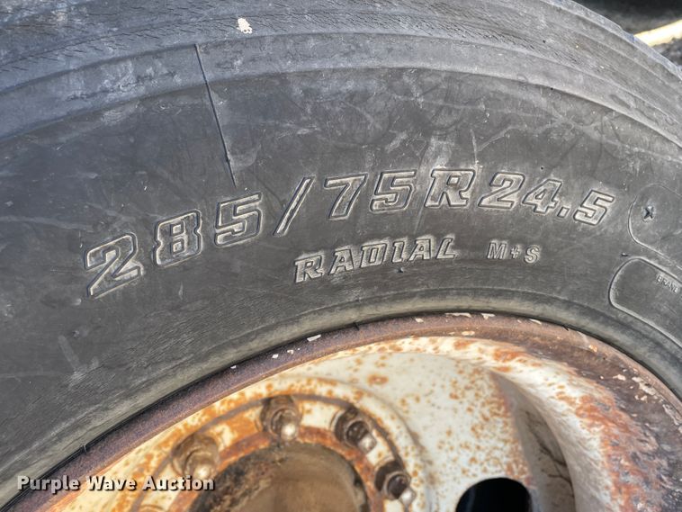 image for item DN0091 1986 Timpte  grain trailer